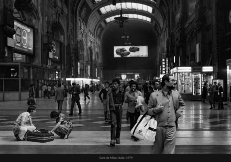 Instantané, Gare de Milan, Italie, 1979, photographie Jean pierre Morcrette